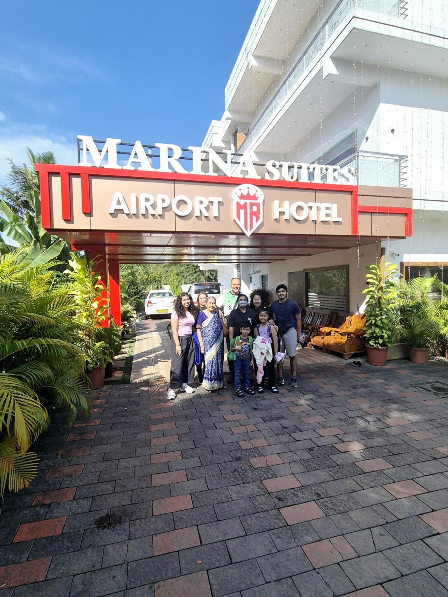 Marina Suites Airport Hotel Kochi Buitenkant foto